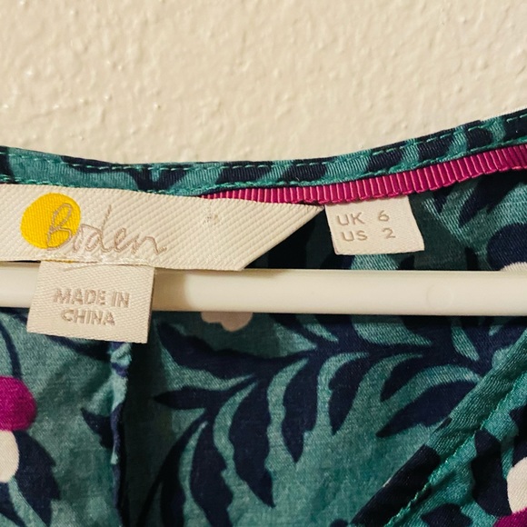 Green Scrubs top - Picture 5 of 5